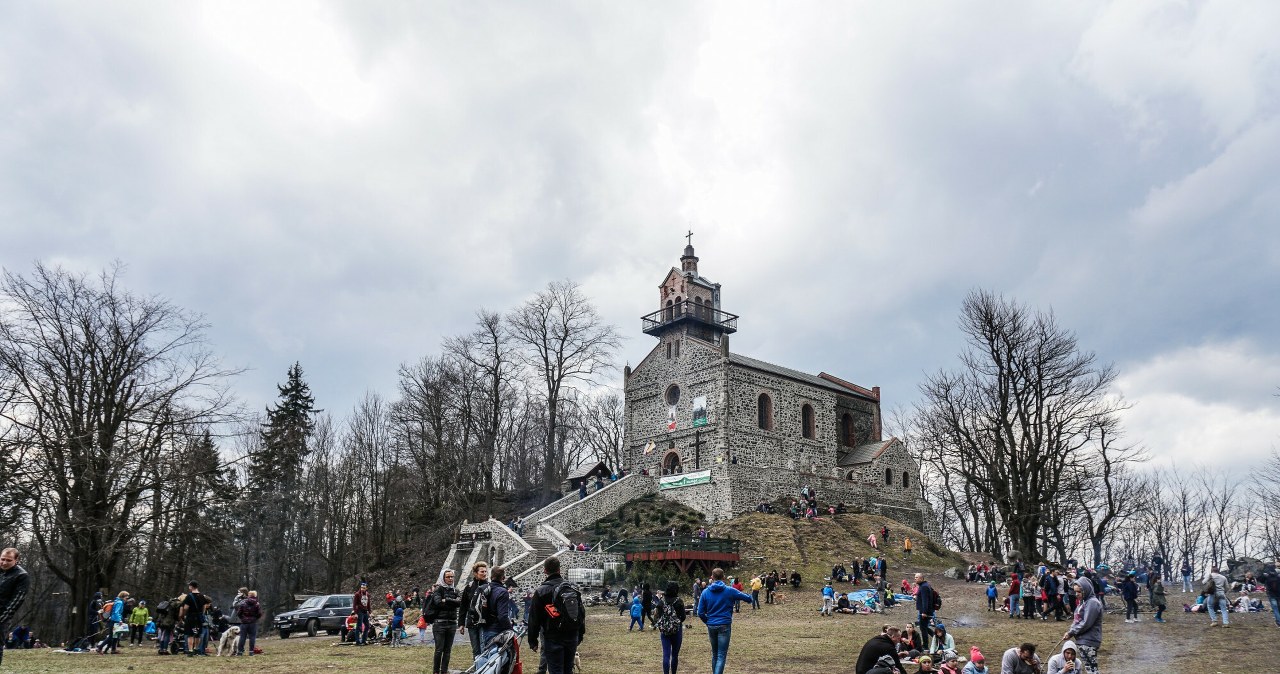 Polska posłanka w sekcie. Podejrzenia o makabryczne zbrodnie