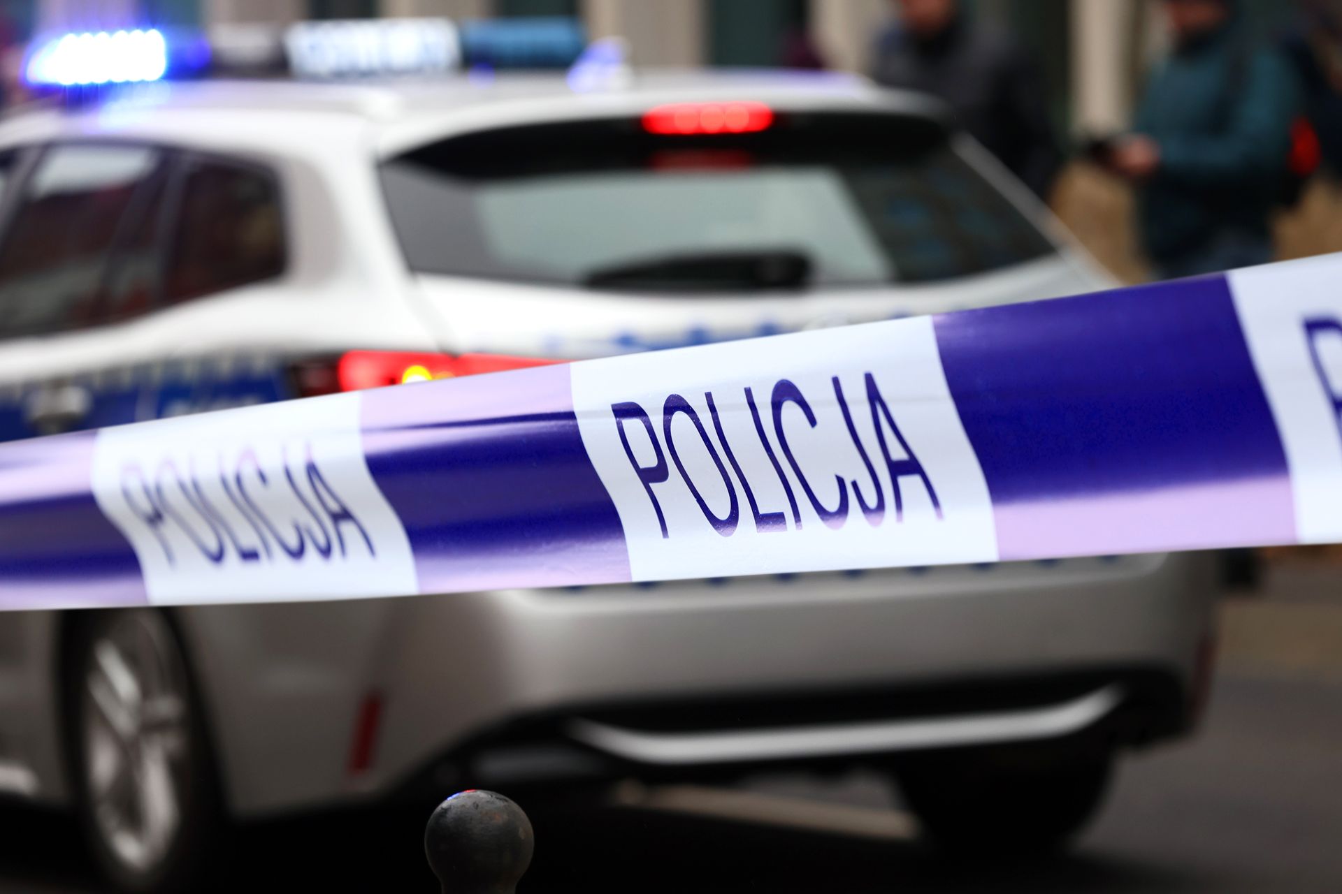 Zwłoki 67-latki w zaspie. Syn usłyszał zarzut zabójstwa