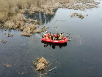 Trwają poszukiwania zaginionego wędkarza na jeziorze Skomętno